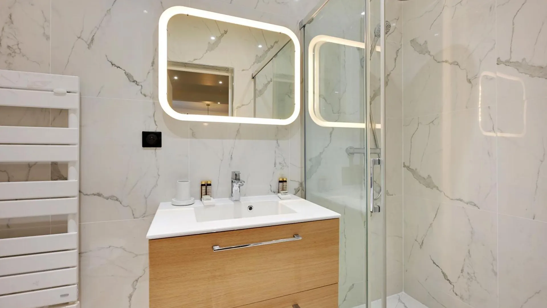 Apartment Charming - 1bdr- 6p - Sacre-coeur