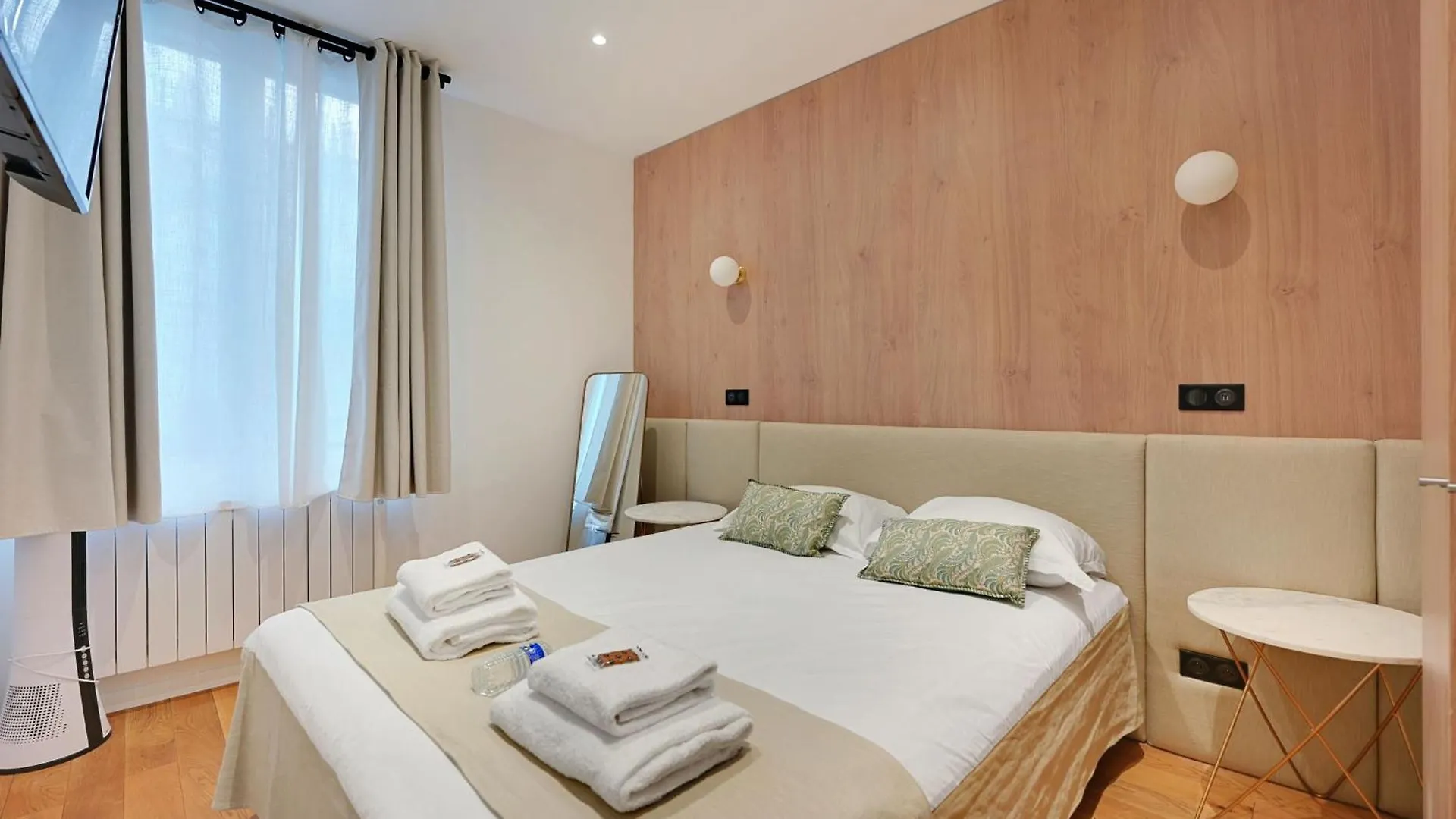 Charming - 1bdr- 6p - Sacre-coeur Apartment *